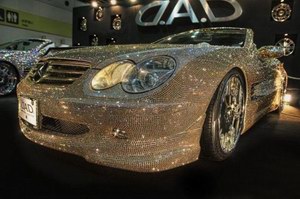 世界十大最昂贵奢侈品（二） 钻石奔驰轿车