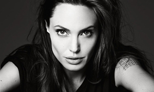 Angelina Jolie 黑白映画尽显女王范儿