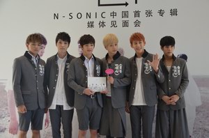 N-SONIC携新专回归，现场献歌展实力
