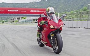 杜卡迪899 Panigale 好脾气的红鬃烈马