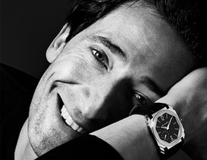 Adrien Brody 优雅诠释宝格丽Octo腕表