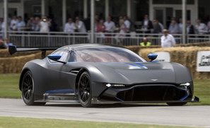 红牛车队携Aston Martin阿斯顿·马丁打造顶级超跑Vulcan
