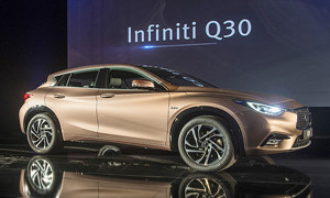 英菲尼迪Infiniti Q30 量产版法兰克福全球首发