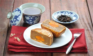 黄金搭档“月饼与茶” 共鉴舌尖上的好水