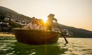 越南岘港阳光半岛洲际度假酒店荣膺世界旅游大奖
