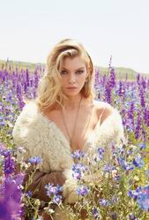 超模Stella Maxwell 性感民族风时尚大片