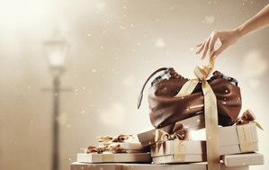 6 Innovative Luxury Brand Christmas Trends