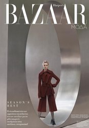超模Bridget Malcolm 为《Harper’s Bazaar》演绎优雅时装大片