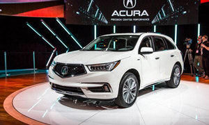 Acura 讴歌在纽约车展上展示2017年小改款 MDX