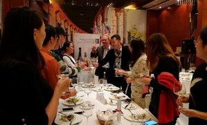 【组图】匈牙利国酒庆祝晚宴在北京成功举行