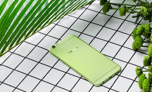 OPPO R9s清新绿成为时尚圈最受欢迎的手机