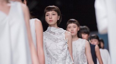 broadcast播2018 S/S x 上海时装周， 引领睿知自在的时代新女性