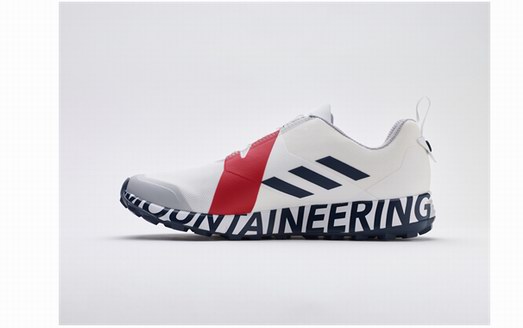 adidasTERREX x White Mountaineering越野跑鞋 全球限量同步发售
