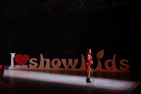 SHOWKIDS2019夏季赛代言人--元气少女金雅颂