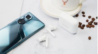 get爱豆同款从何下手？戴上荣耀Earbuds 2 SE，四舍五入和TA共享音乐