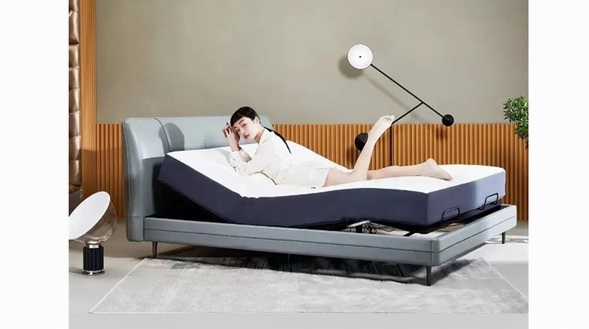 趣睡科技推出新智能电动床，八种模式可语音调控