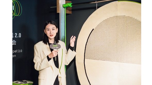 青山美宿·赛波斯无胶地毯亮相2023米兰设计周 创新专利不用一滴胶水，引领地毯行业新趋势