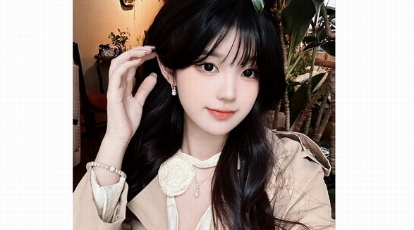 多款施华洛世奇项链,主打美得&ldquo;出其不意&rdquo;