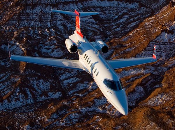 <a target='_blank' style='color: #666666;' href='http://brand.fengsung.com/Bombardier/' >Bombardier</a> Learjet 45XR 庞巴迪里尔45XR公务机