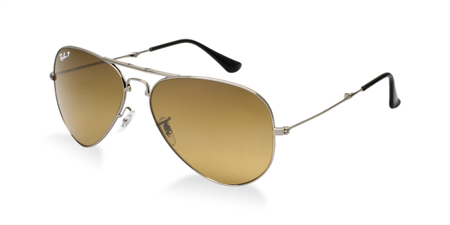 雷朋（Ray-Ban）推出折叠 Aviator 系列太阳镜