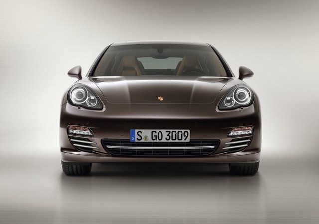 保时捷（Porsche）推出Panamera白金版新款车型