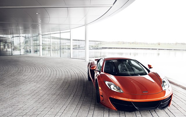 迈凯轮McLaren MP4-12C HS 超跑