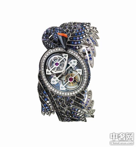 <a target='_blank' style='color: #666666;' href='http://brand.fengsung.com/boucheron/' >宝诗龙</a>黑天鹅高珠宝三金桥陀飞轮表