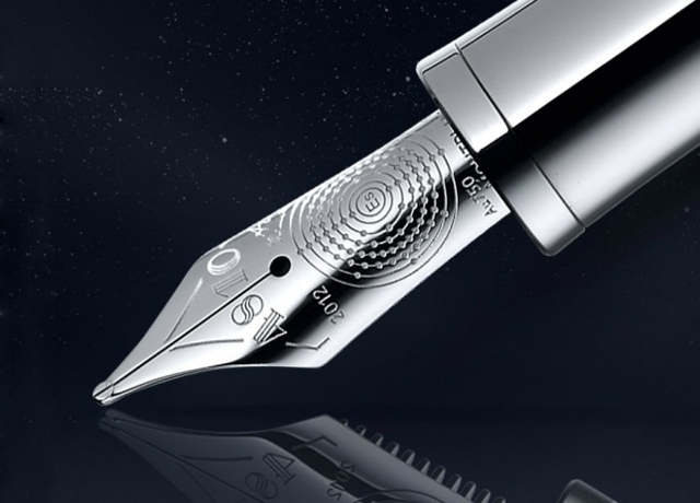 万宝龙（Montblanc）推出爱因斯坦限量系列书写工具