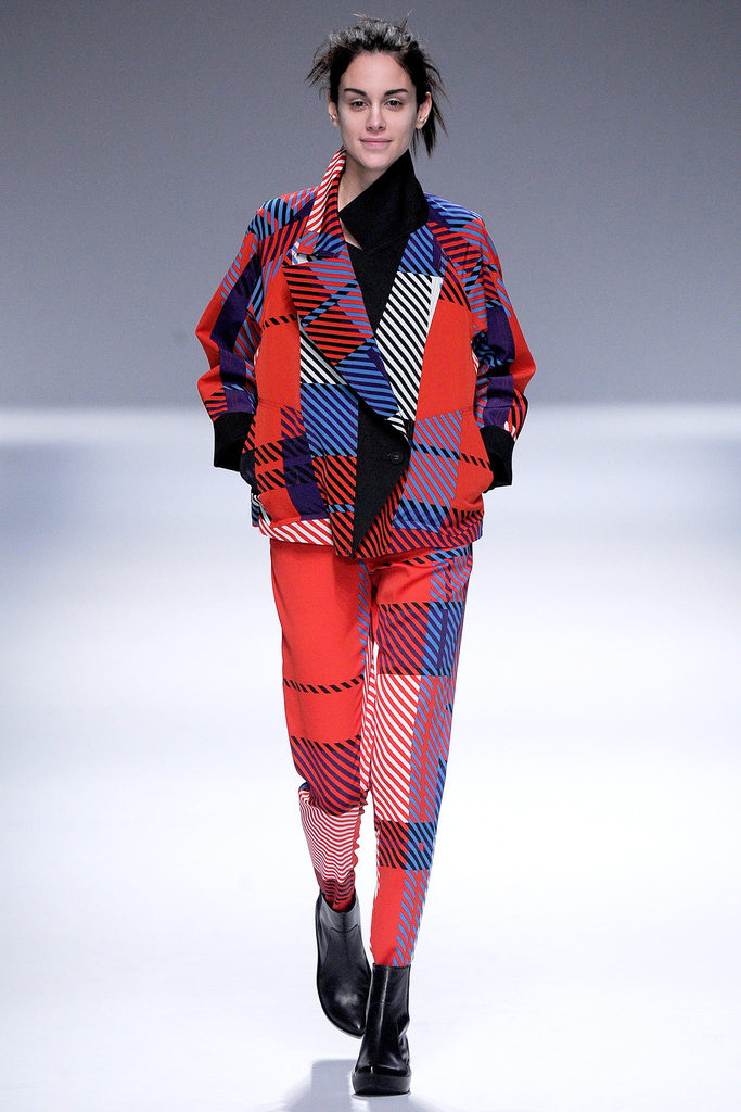 <a target='_blank' style='color: #666666;' href='http://brand.fengsung.com/IsseyMiyake/' >Issey Miyake</a> 2013秋冬流行发布