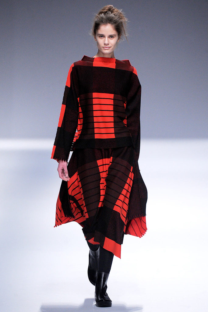 <a target='_blank' style='color: #666666;' href='http://brand.fengsung.com/IsseyMiyake/' >Issey Miyake</a> 2013秋冬流行发布