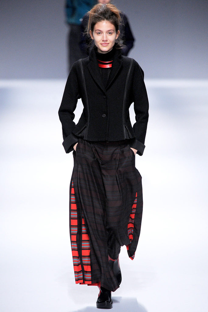 <a target='_blank' style='color: #666666;' href='http://brand.fengsung.com/IsseyMiyake/' >Issey Miyake</a> 2013秋冬流行发布