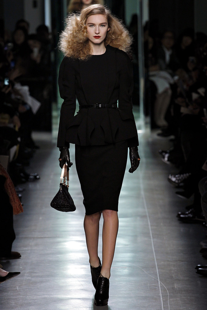 <a target='_blank' style='color: #666666;' href='http://brand.fengsung.com/bottegaveneta/' >Bottega Veneta</a> 2013秋冬流行发布
