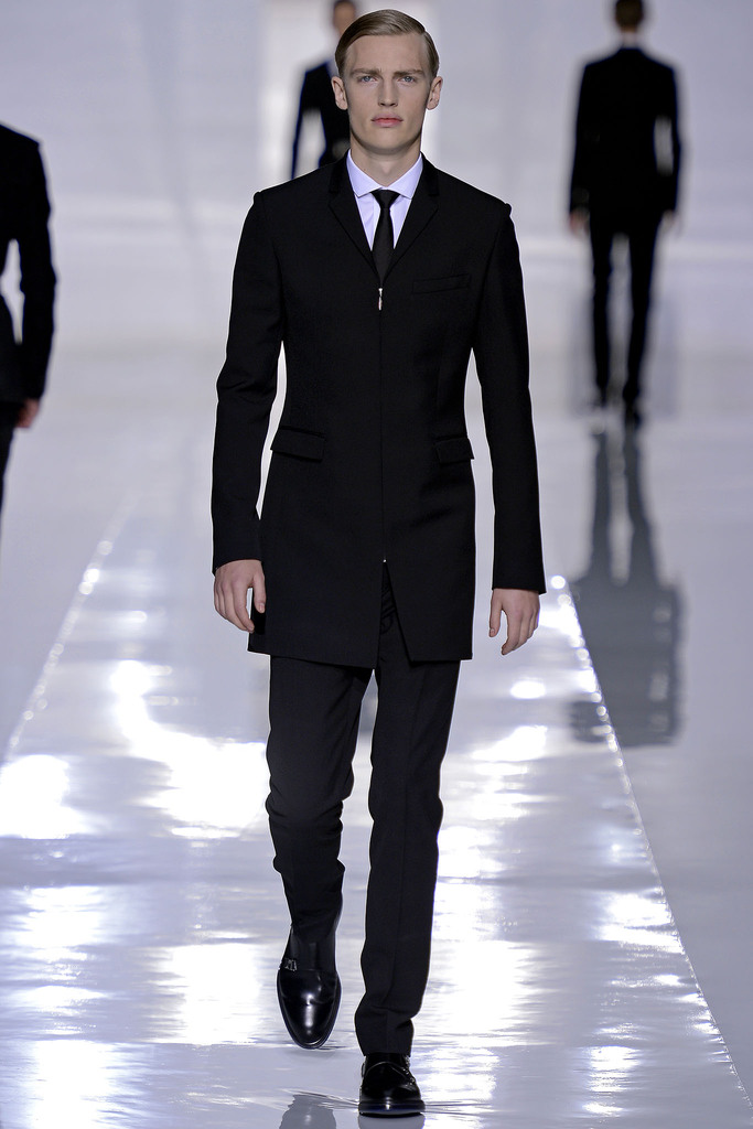 <a target='_blank' style='color: #666666;' href='http://brand.fengsung.com/dior/' >Dior</a> Homme 2013秋冬男装流行发布