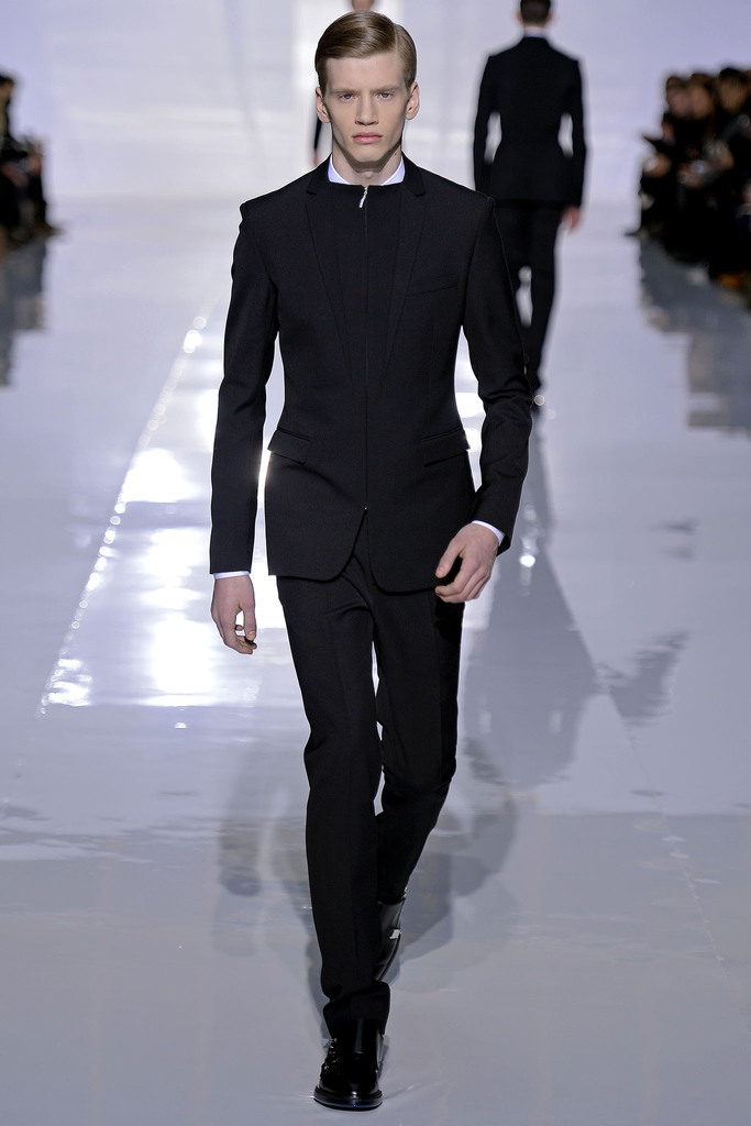 <a target='_blank' style='color: #666666;' href='http://brand.fengsung.com/dior/' >Dior</a> Homme 2013秋冬男装流行发布