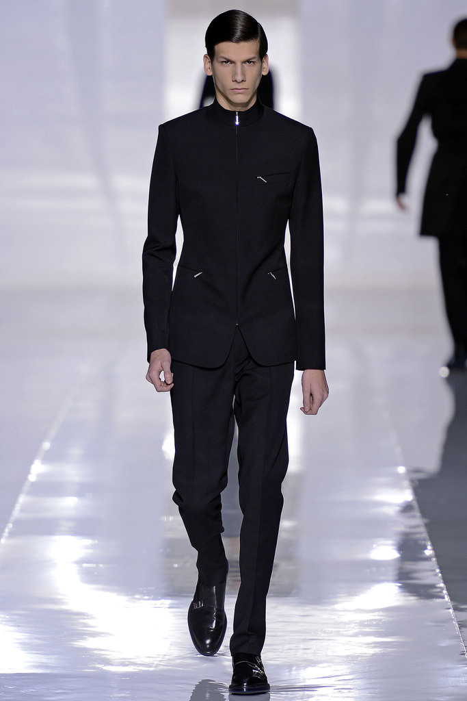 <a target='_blank' style='color: #666666;' href='http://brand.fengsung.com/dior/' >Dior</a> Homme 2013秋冬男装流行发布