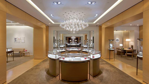 合肥首家 Cartier（卡地亚）精品店进驻银泰中心