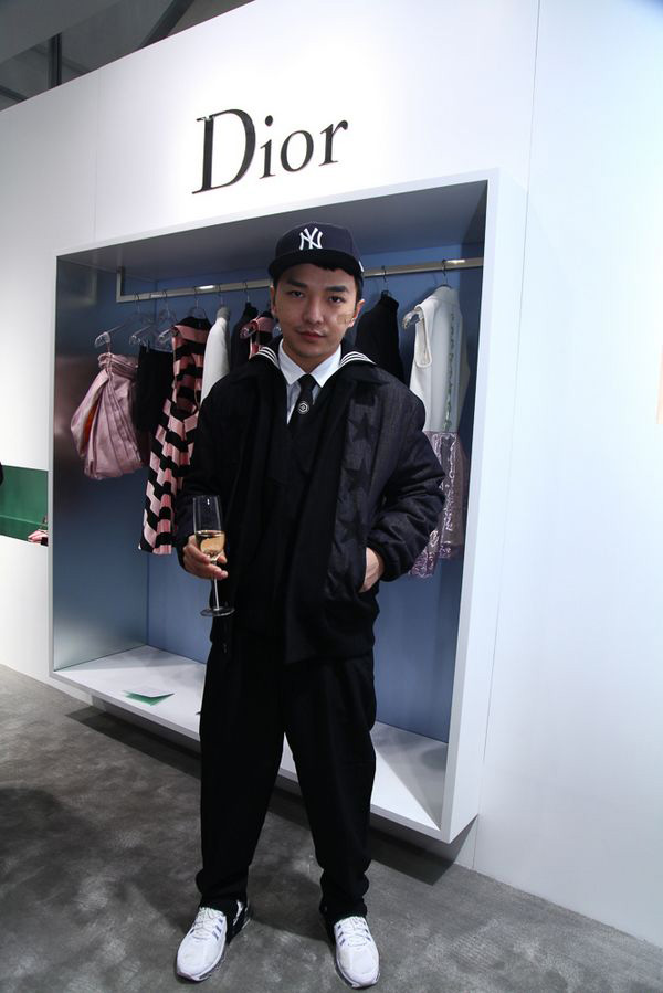 <a target='_blank' style='color: #666666;' href='http://brand.fengsung.com/dior/' >迪奥</a>I.T Beijing Market 短期概念店三里屯开幕