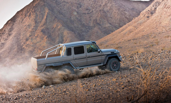 奔驰即将推出「G63 AMG 6x6」民用版